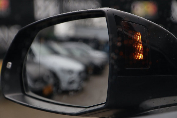 Audi Q5 2.0 TFSI quattro S-Line / PANODAK / VIRTUAL / B&O / ACC / KEYLESS / DODEHOEK