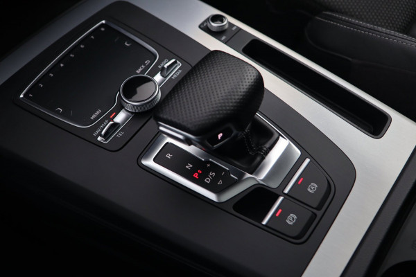 Audi Q5 2.0 TFSI quattro S-Line / PANODAK / VIRTUAL / B&O / ACC / KEYLESS / DODEHOEK