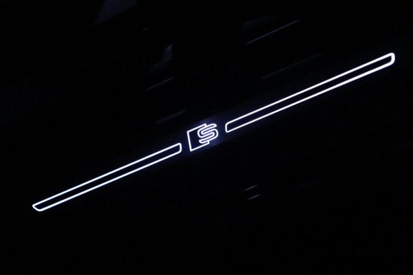 Audi Q5 2.0 TFSI quattro S-Line / PANODAK / VIRTUAL / B&O / ACC / KEYLESS / DODEHOEK