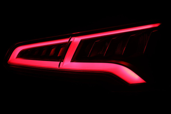 Audi Q5 2.0 TFSI quattro S-Line / PANODAK / VIRTUAL / B&O / ACC / KEYLESS / DODEHOEK