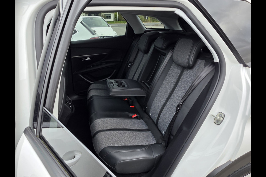 Peugeot 3008 1.2 PureTech Automaat Leder Navi 360 Camera