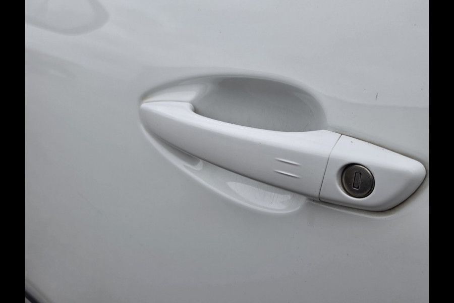 Peugeot 3008 1.2 PureTech Automaat Leder Navi 360 Camera