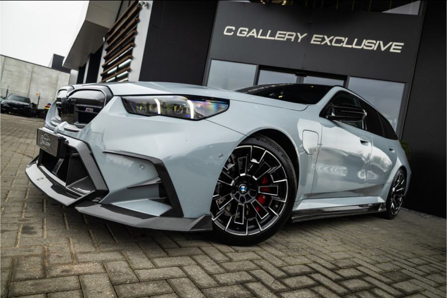 BMW 5 Serie Touring M5 - Panorama | B&W | Carbonpakket