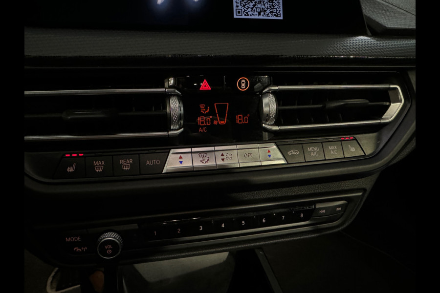 BMW 1-serie 118i High Executive M Sport Sfeer|CarPlay|NAP