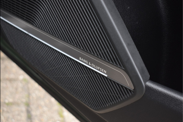 Audi Q5 Sportback 55 TFSI e S-Line 367 Pk Pano RS-Stoel Luchtvering Carbon SQ5 Keyless Matrix Oled 21 Inch