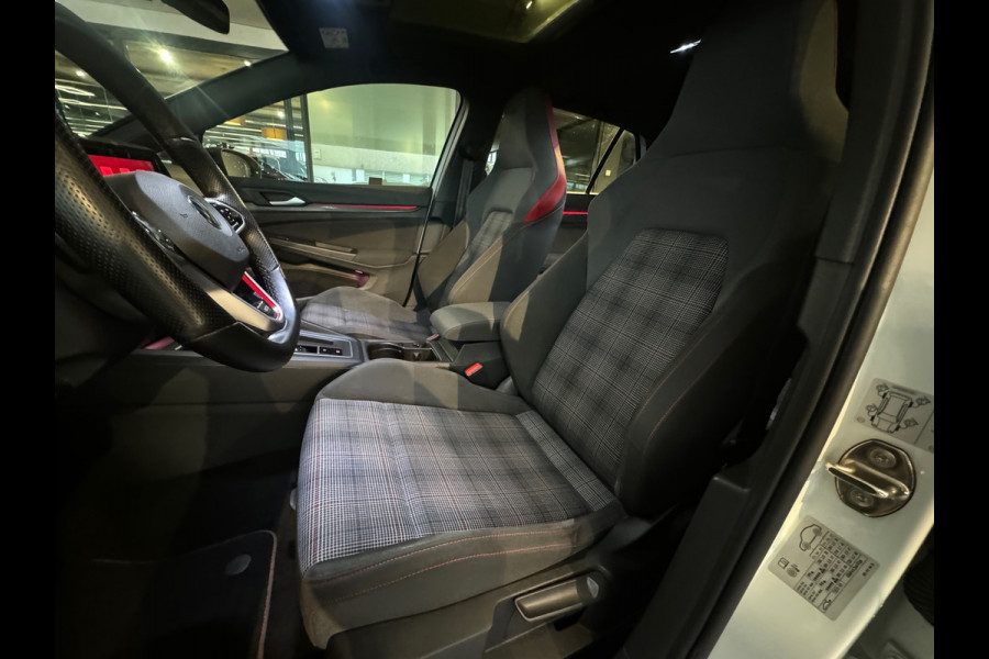 Volkswagen Golf 2.0 TSI GTI Pano|IQ|Mistlamp|Camera|Sfeer