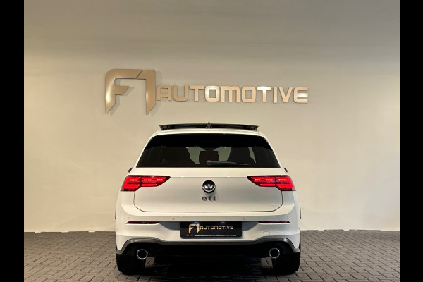 Volkswagen Golf 2.0 TSI GTI Pano|IQ|Mistlamp|Camera|Sfeer