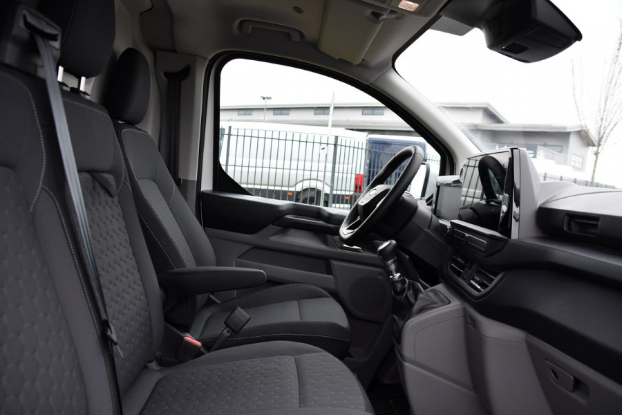 Ford Transit Custom 300 2.0 TDCI L1H1 Limited PB Edition Virtual, Camera, Cruise, Carplay, Stoelverwarming, LED, 136pk, Voorruit verwarming, Multimedia, Sensoren, Uniek!