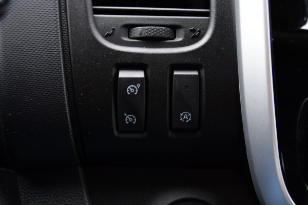 Renault Trafic 2.0 dCi 145 T29 L2H1 Luxe Cruise, Carplay, LED, 145pk, Automaat, Multimedia, Sensoren, Trekhaak, NAVI, Uniek!