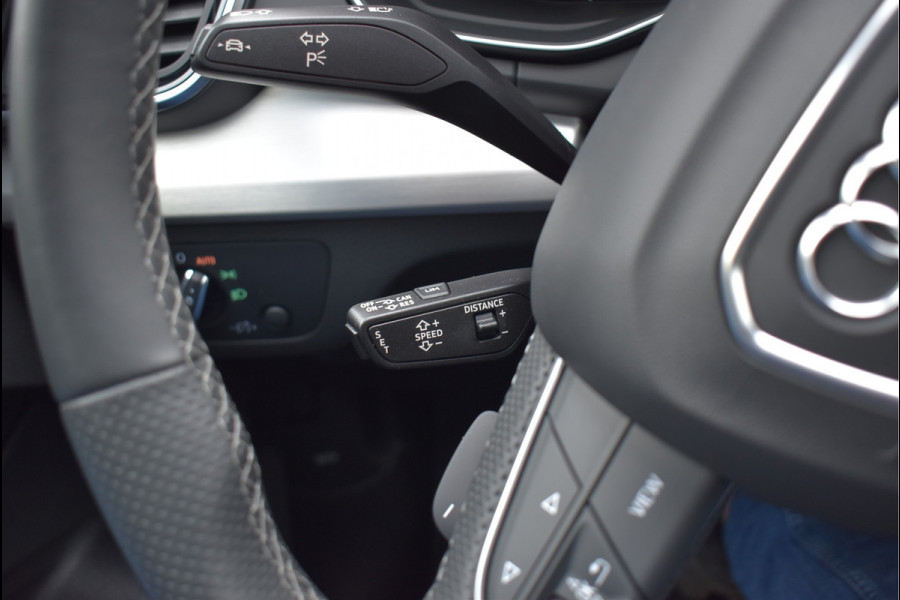 Audi Q5 50 TFSI e S-Line 299 Pk Black Optik Matrix Leder Navi Carbon 20 Inch Trekhaak