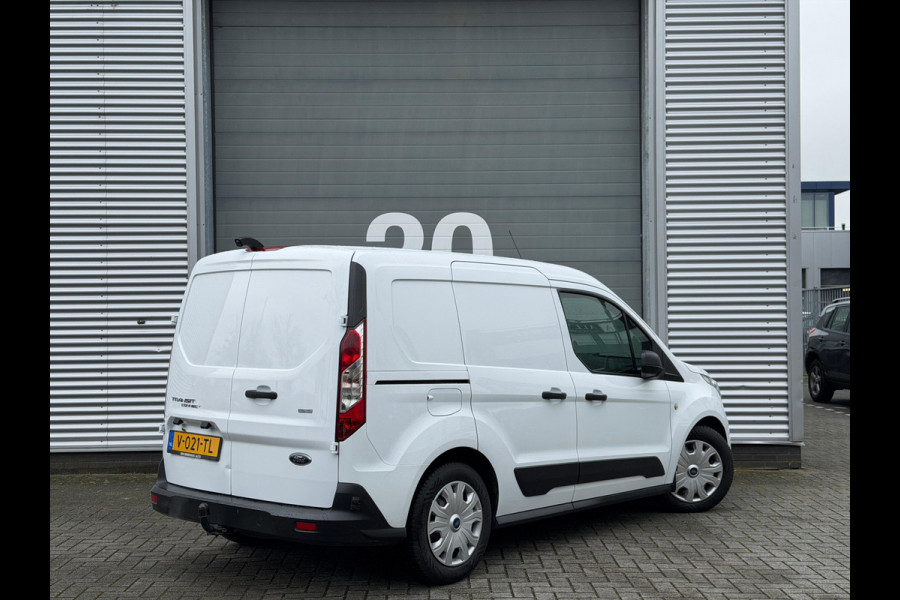 Ford Transit Connect 1.5 EcoBlue | 3-Zitter | Airco | Camera | Trekhaak | Cruise control | NAP Logisch | Nieuwe APK | Dealer onderhouden | Euro 6