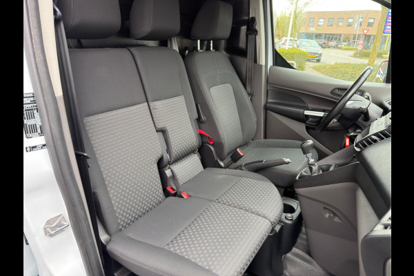 Ford Transit Connect 1.5 EcoBlue | 3-Zitter | Airco | Camera | Trekhaak | Cruise control | NAP Logisch | Nieuwe APK | Dealer onderhouden | Euro 6