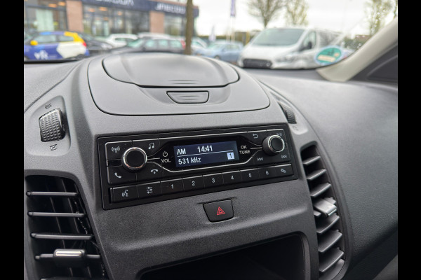 Ford Transit Connect 1.5 EcoBlue | 3-Zitter | Airco | Camera | Trekhaak | Cruise control | NAP Logisch | Nieuwe APK | Dealer onderhouden | Euro 6