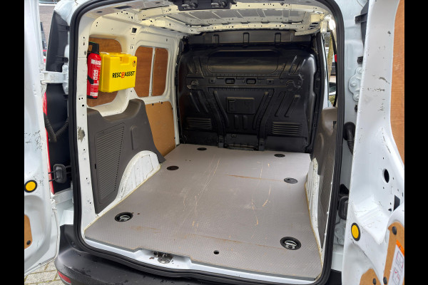 Ford Transit Connect 1.5 EcoBlue | 3-Zitter | Airco | Camera | Trekhaak | Cruise control | NAP Logisch | Nieuwe APK | Dealer onderhouden | Euro 6