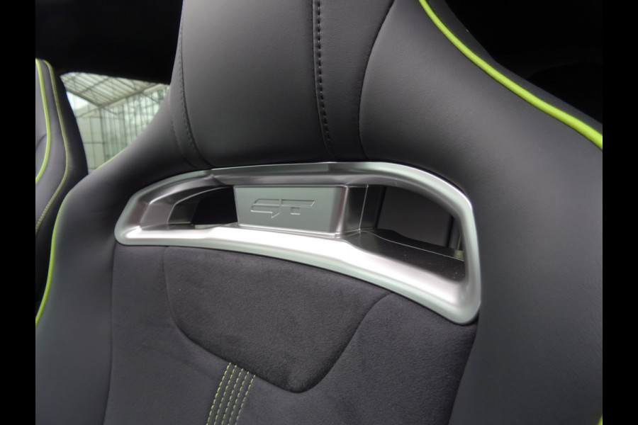 Kia Ev6 GT AWD 77.4 kWh * DEMO * 585 PK * EYE-CATCHER !!