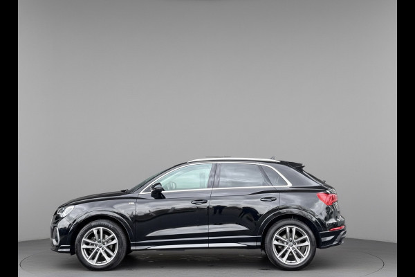 Audi Q3 35 TFSI S LINE edition one, panoramadak, stoelverwarming, digitaal cockpit , dealer onderhouden