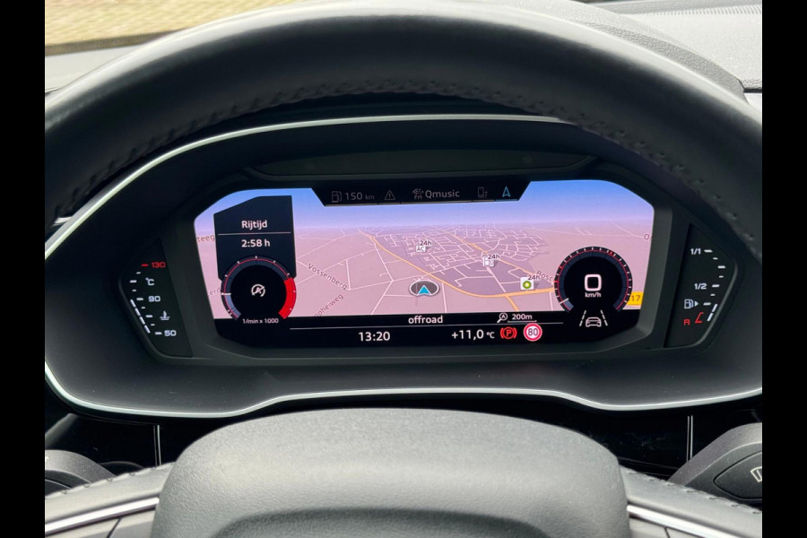 Audi Q3 35 TFSI S LINE edition one, panoramadak, stoelverwarming, digitaal cockpit , dealer onderhouden