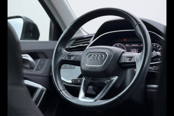 Audi Q3 35 TFSI S LINE edition one, panoramadak, stoelverwarming, digitaal cockpit , dealer onderhouden