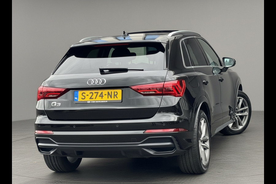 Audi Q3 35 TFSI S LINE edition one, panoramadak, stoelverwarming, digitaal cockpit , dealer onderhouden