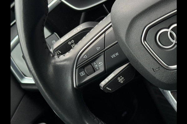 Audi Q3 35 TFSI S LINE edition one, panoramadak, stoelverwarming, digitaal cockpit , dealer onderhouden