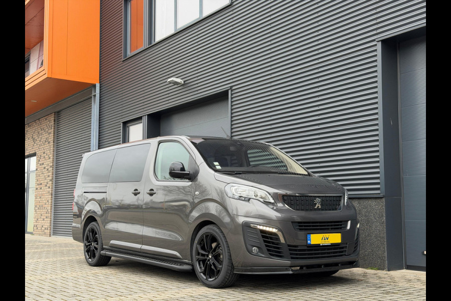 Peugeot Expert 2.0 BlueHDI 180 DC L3H1 XL | Dubbel cabine| Navigatie | CarPlay | Camera | Dodehoek detector | Trekhaak | F1 Flippers | Climate control | 5-Zitter | Nieuwe APK | Carpass