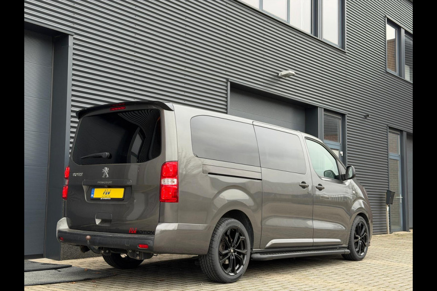 Peugeot Expert 2.0 BlueHDI 180 DC L3H1 XL | Dubbel cabine| Navigatie | CarPlay | Camera | Dodehoek detector | Trekhaak | F1 Flippers | Climate control | 5-Zitter | Nieuwe APK | Carpass