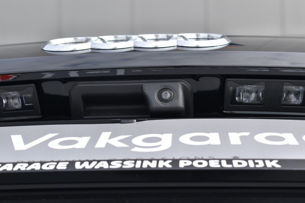 Audi Q2 35 TFSI S Edition Automaat Navi digi-cockpit