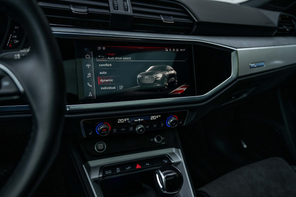Audi Q3 Sportback 45 TFSI e S-Line 245pk ACC Pano Trekhaak