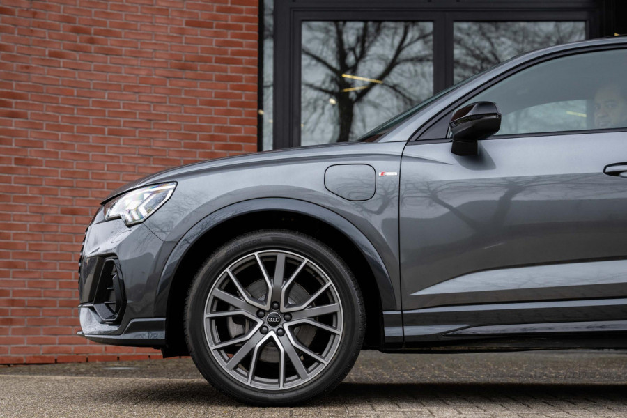 Audi Q3 Sportback 45 TFSI e S-Line 245pk ACC Pano Trekhaak