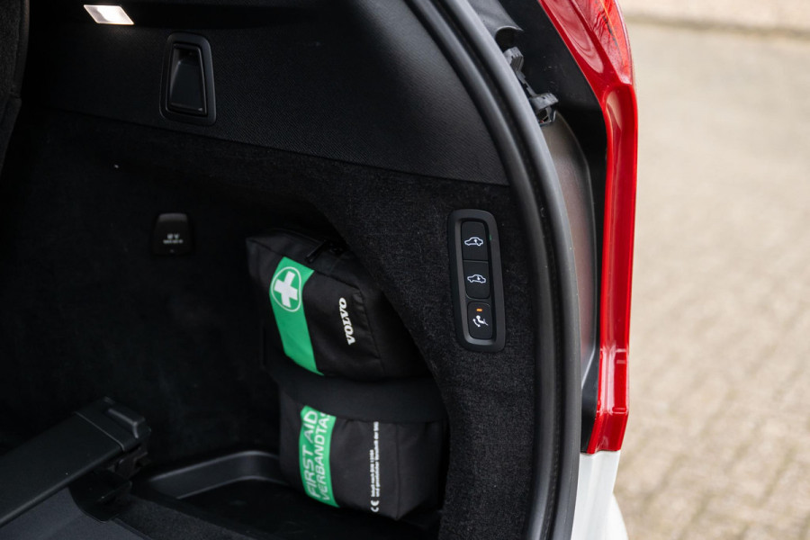 Volvo XC90 2.0 T8 Recharge AWD Inscription 455pk LONG RANGE