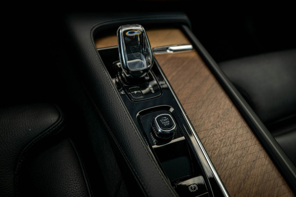 Volvo XC90 2.0 T8 Recharge AWD Inscription 455pk LONG RANGE