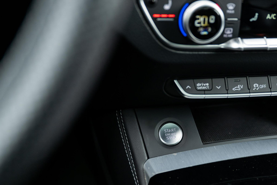 Audi Q5 55 TFSI e S-Line Competition Luchtvering Massage