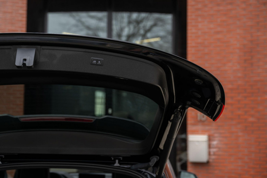 Audi Q5 55 TFSI e S-Line Competition Luchtvering Massage