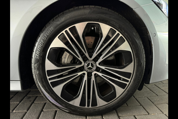 Mercedes-Benz E-Klasse Estate 300 e Luxury Line Pano|Memory