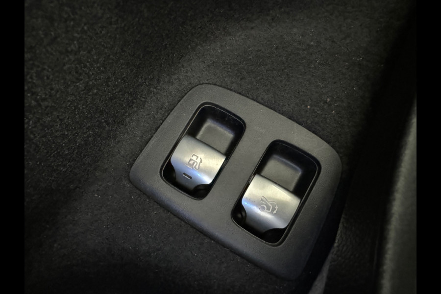 Mercedes-Benz E-Klasse Estate 300 e Luxury Line Pano|Memory