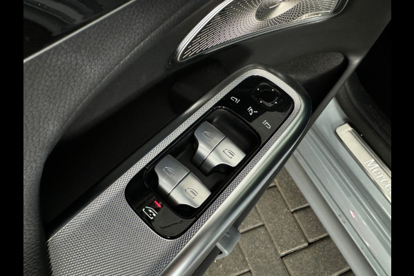 Mercedes-Benz E-Klasse Estate 300 e Luxury Line Pano|Memory