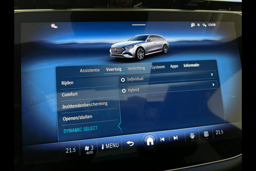 Mercedes-Benz E-Klasse Estate 300 e Luxury Line Pano|Memory