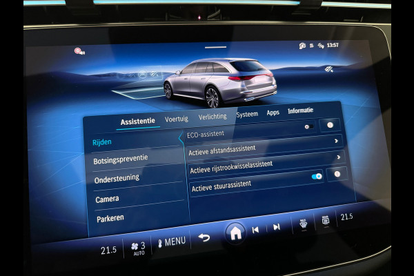 Mercedes-Benz E-Klasse Estate 300 e Luxury Line Pano|Memory