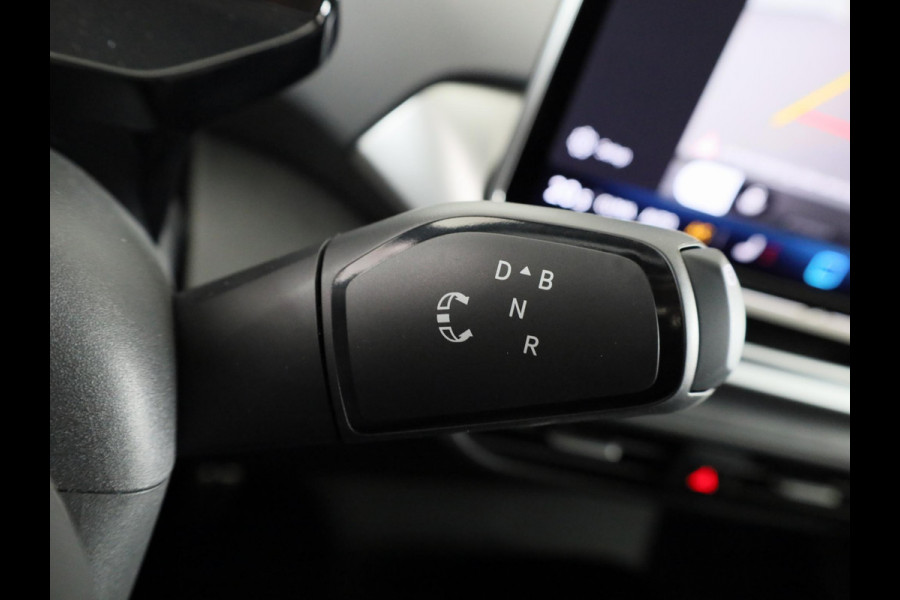 Volkswagen ID.5 Pro Business 77 kWh accu, 210 kW / 286 pk SUV Elek | 360 Camera | Led matrix | Navigatie | Elektrische Achterklep | Panoramdak | Stoelverwarming |
