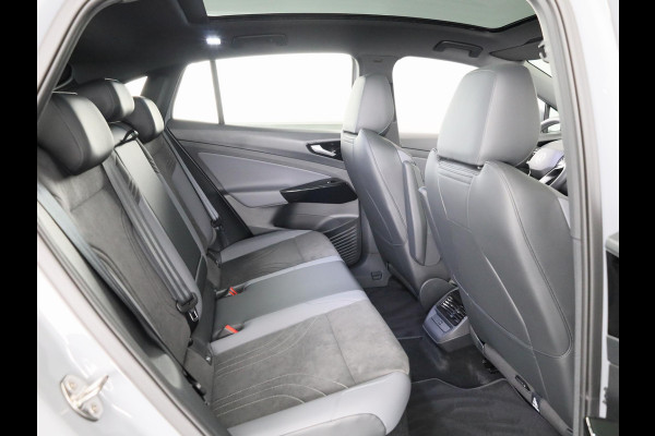 Volkswagen ID.5 Pro Business 77 kWh accu, 210 kW / 286 pk SUV Elek | 360 Camera | Led matrix | Navigatie | Elektrische Achterklep | Panoramdak | Stoelverwarming |