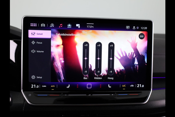 Volkswagen Golf variant R-Line Edition 1.5 eTSI 85 kW/116 pk Variant DSG | Private lease vanaf € 739,- pm |Matrix koplampen | 18 "LM velgen | Assistentie pakket |