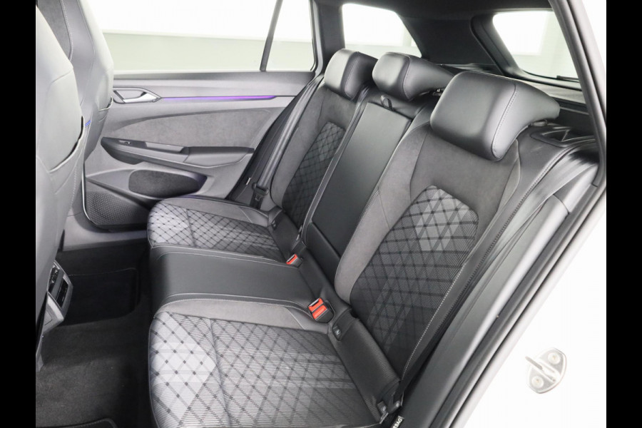 Volkswagen Golf variant R-Line Edition 1.5 eTSI 85 kW/116 pk Variant DSG | Private lease vanaf € 739,- pm |Matrix koplampen | 18 "LM velgen | Assistentie pakket |