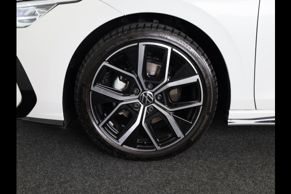 Volkswagen Golf variant R-Line Edition 1.5 eTSI 85 kW/116 pk Variant DSG | Private lease vanaf € 739,- pm |Matrix koplampen | 18 "LM velgen | Assistentie pakket |