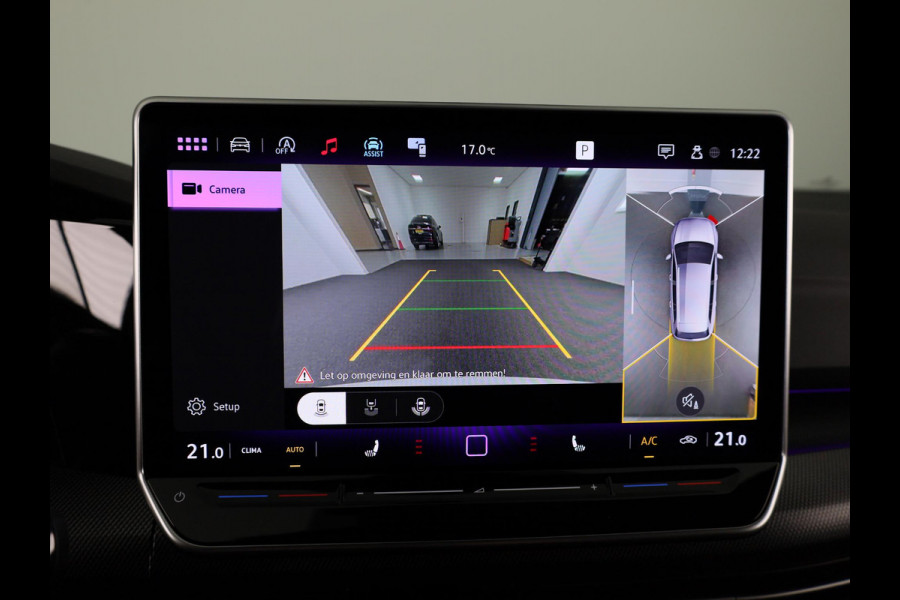 Volkswagen Golf variant R-Line Edition 1.5 eTSI 85 kW/116 pk Variant DSG | Private lease vanaf € 739,- pm |Matrix koplampen | 18 "LM velgen | Assistentie pakket |