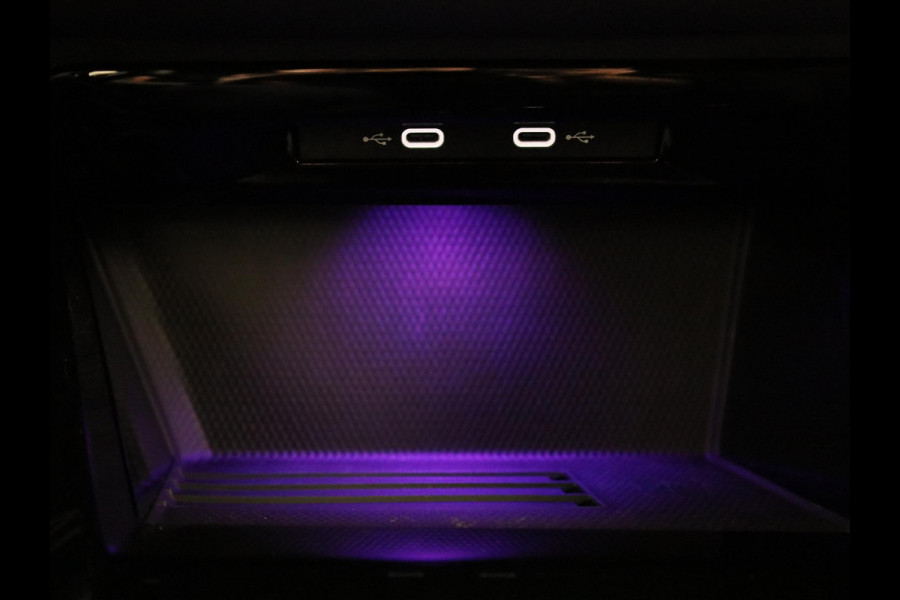 Volkswagen Golf variant R-Line Edition 1.5 eTSI 85 kW/116 pk Variant DSG | Private lease vanaf € 739,- pm |Matrix koplampen | 18 "LM velgen | Assistentie pakket |