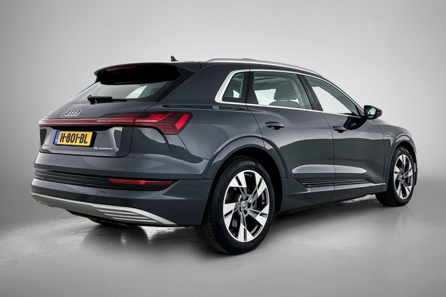 Audi e-tron E-tron 50 quattro Launch edition plus 71 kWh (PANORAMADAK, Soh 97%, MEMORY SEATS, STOELVERWARMING, CARPLAY)
