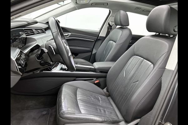 Audi e-tron E-tron 50 quattro Launch edition plus 71 kWh (PANORAMADAK, Soh 97%, MEMORY SEATS, STOELVERWARMING, CARPLAY)