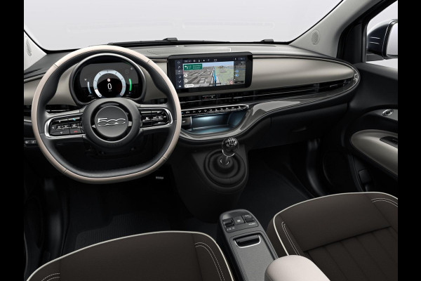 Fiat 500 Hybrid La Prima | Uit voorraad leverbaar | Clima | LED | PDC | JBL Premium Audio | 17" | Camera | BSM | Canneloni Ivory/Piombo interieur