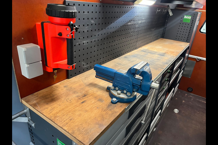 Mercedes-Benz Sprinter Automaat Servicewagen 314 2.2 CDI 140PK L2H2 euro6 BOTT, Victron V230, Standkachel Trekhaak RIJKLAARPRIJS