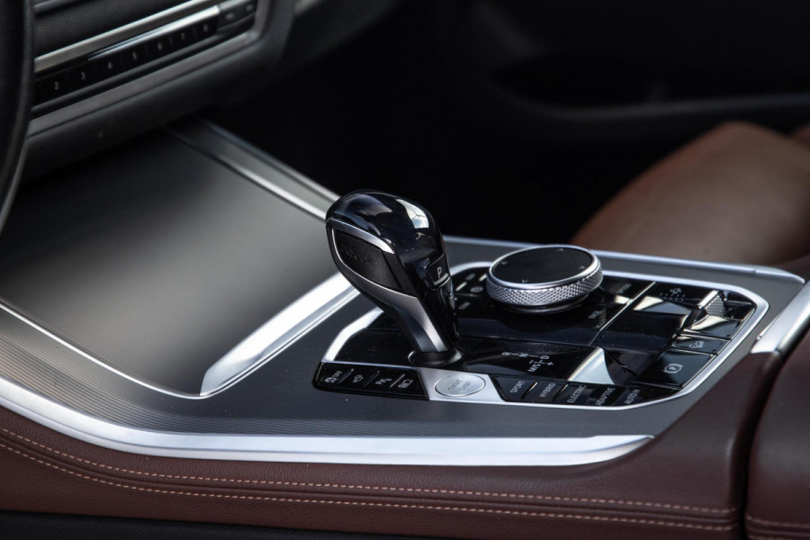 BMW X5 xDrive45e Executive 360 CAMERA / BRUIN LEER / LED / KEYLESS / STOELVERWARMING / LEER